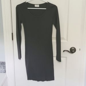 Grey sweater dress. Xsmall